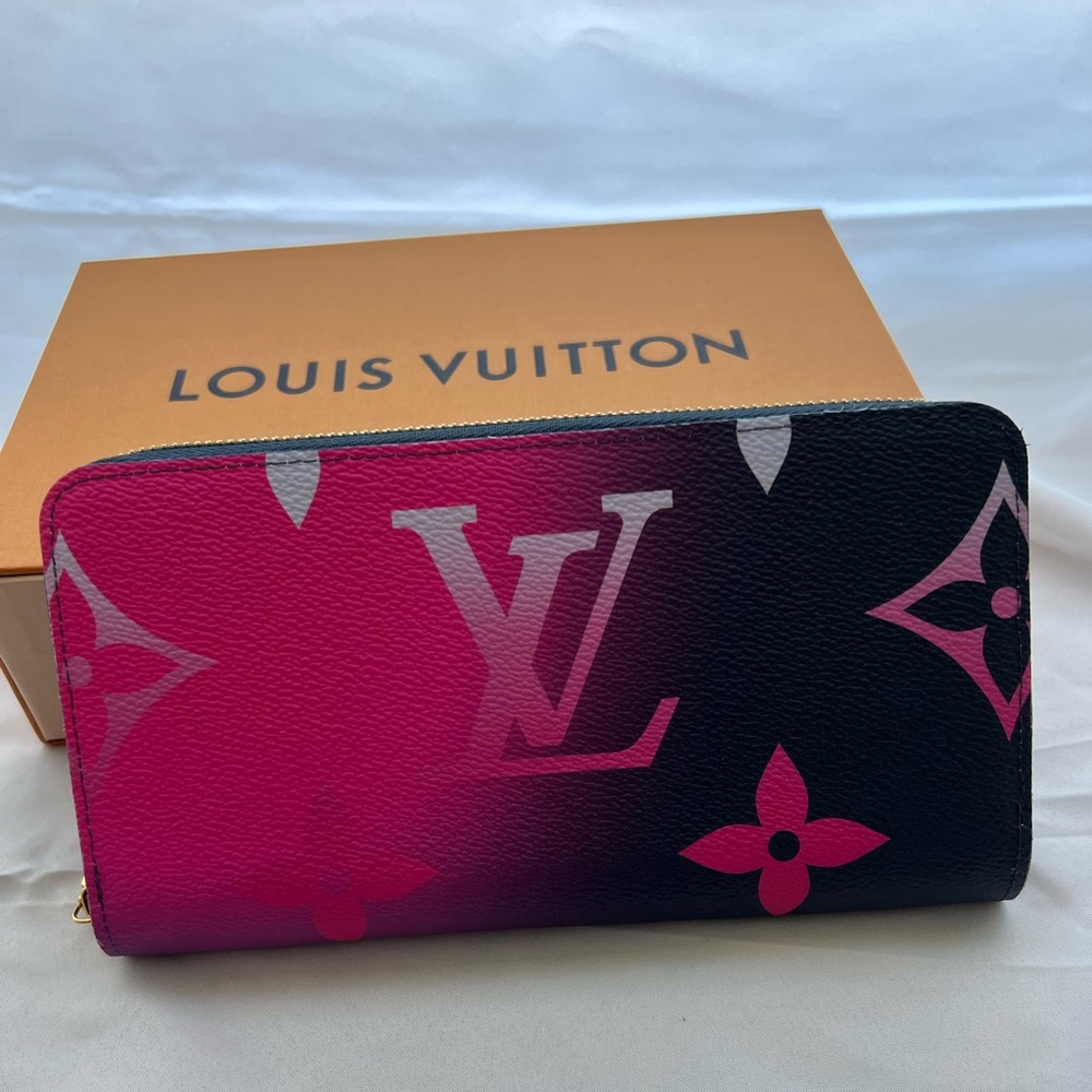 ZIPPY WALLET
